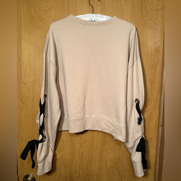 Zara Basics size medium tan lace up ribbon sleeve cropped sweatshirt - Picture 5 of 7